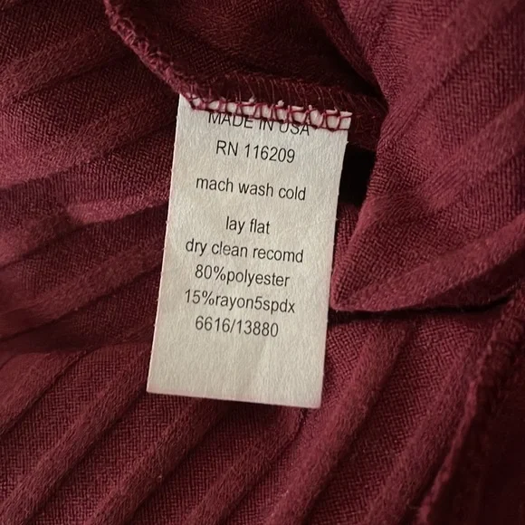 Ribbed Midi Dress - Picture 5 of 5